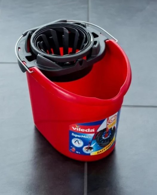 Vileda SuperMocio Bucket with Power Press - 10 L Capacity - Easy Wringing - No Wet Hands