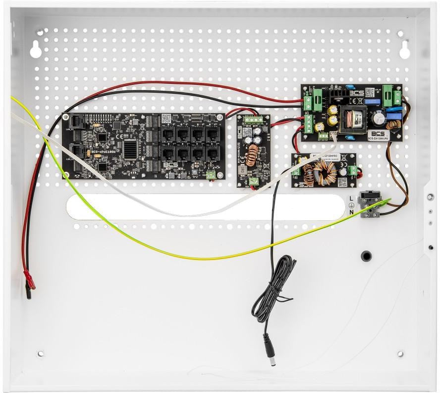 Buffer power system PoE for 8 cameras & recorder