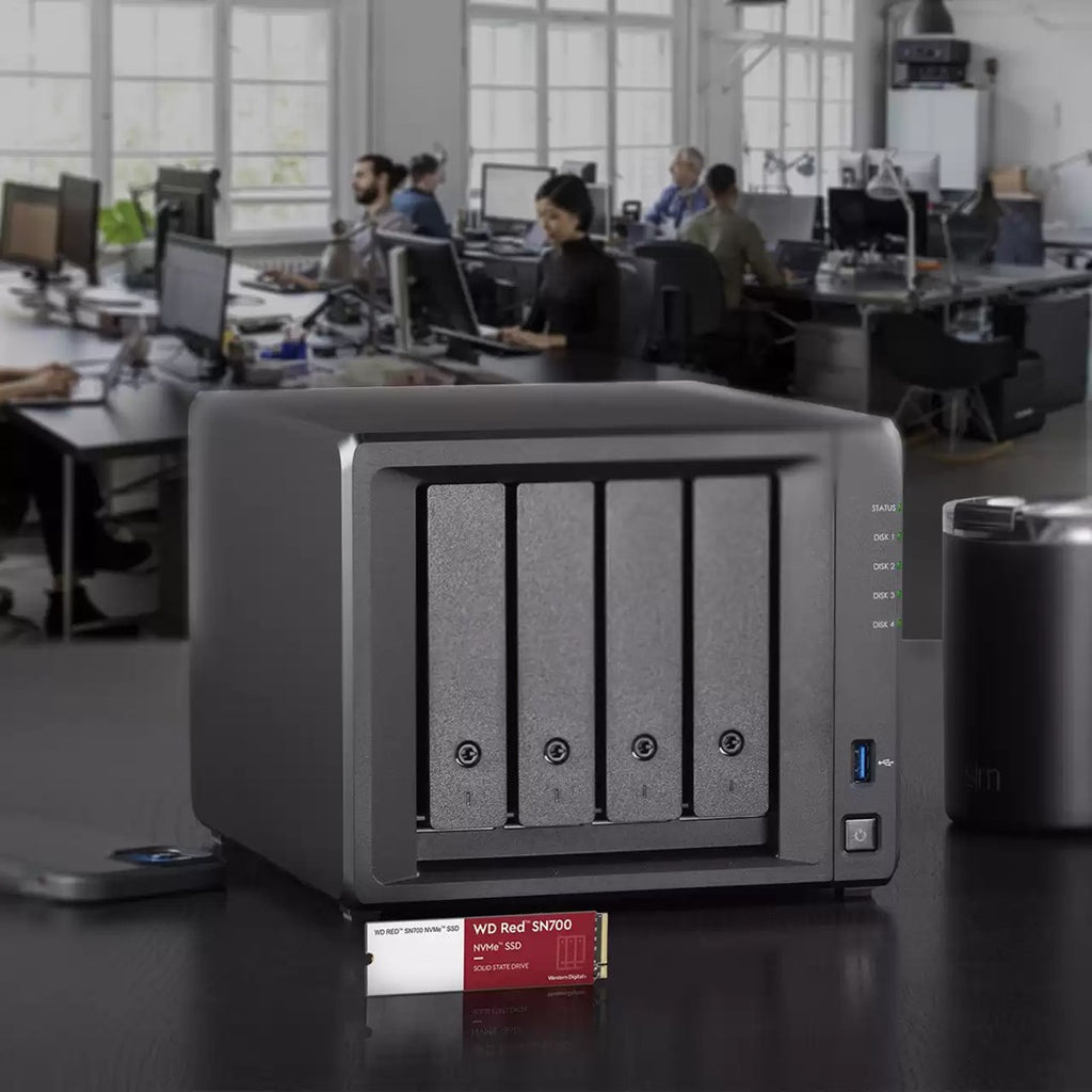 WD Red SN700 WDS200T1R0C - SSD - 2TB - Internal - M.2 2280 - PCIe 3.0 x4 (NVMe) (WDS200T1R0C)