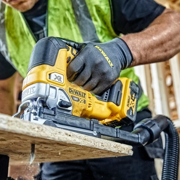 DeWALT DCS334N-XJ power jigsaw