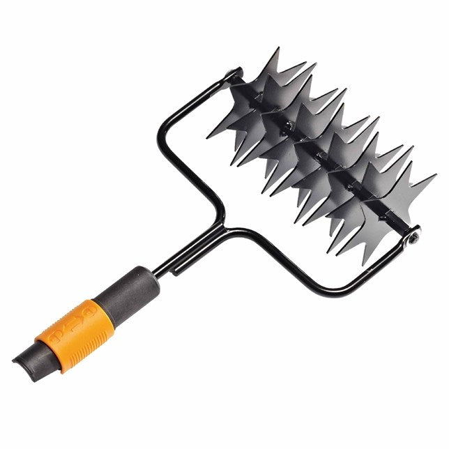 Fiskars QuikFit Star Tiller Garden Fork Handle - Black Steel - (1000689)