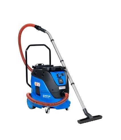 NILFISK Vacuum Cleaner 1400W 30 L Self-Cleaning 107412104