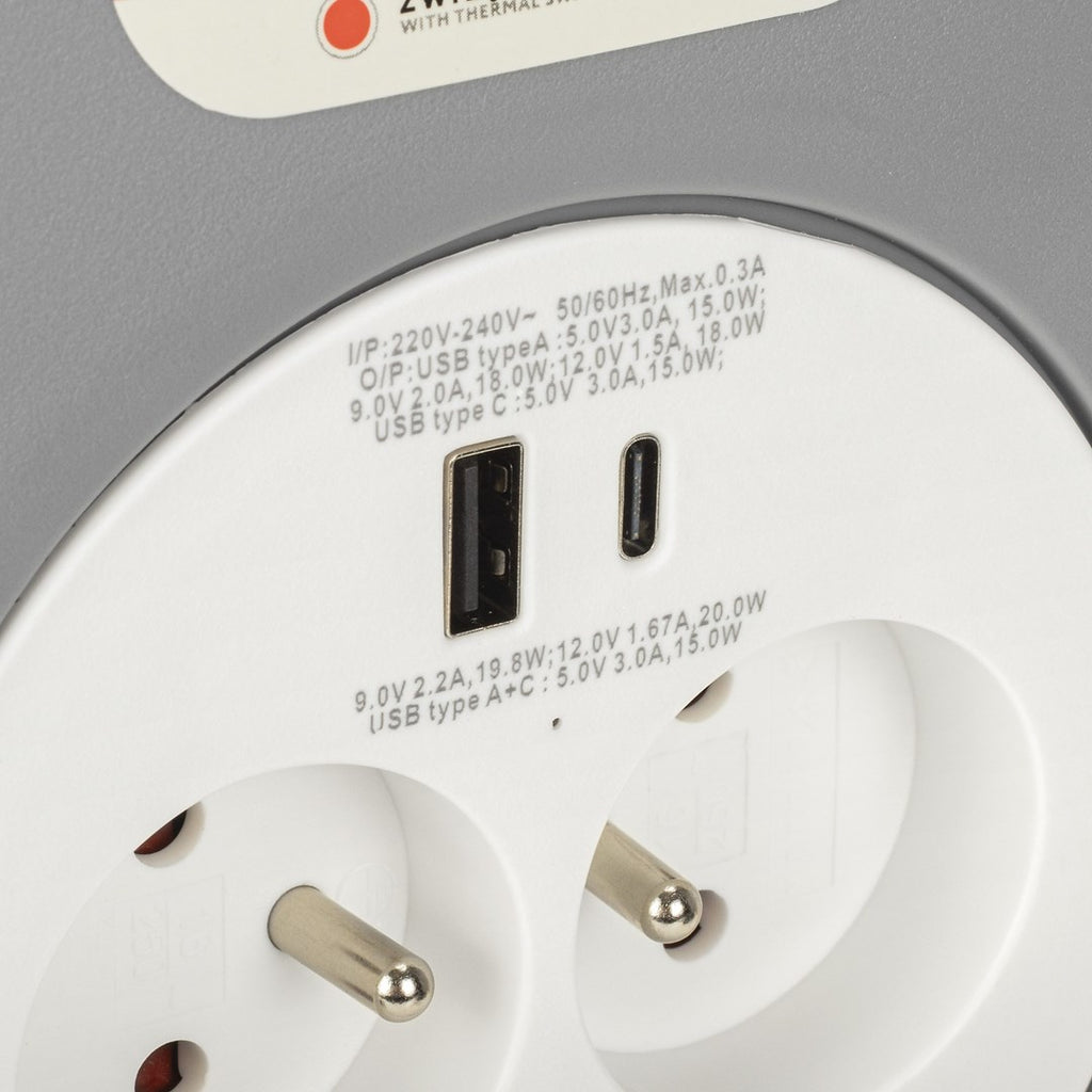 Montis Home Extension Cord with USB 10 m MT188 2 AC Outlets