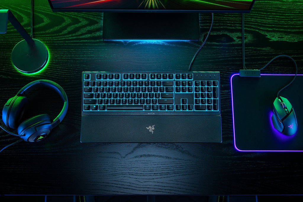 Razer Ornata V3 X - US Full Size Gaming Keyboard with RGB LED Backlighting (RZ03-04470100-R3M1)