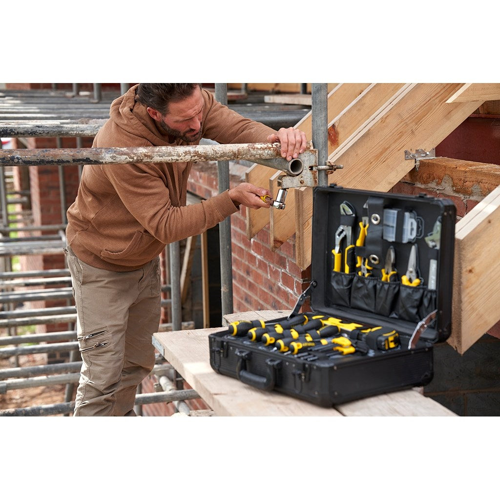 Stanley STMT98109-1 Mechanics Tool Set 142 Tools