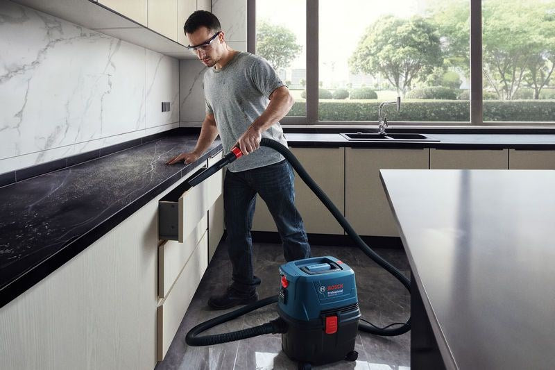 BOSCH Cylinder Vacuum 1100W 10190 g 480 mm x 525 mm x 325 mm Model 06019E5100