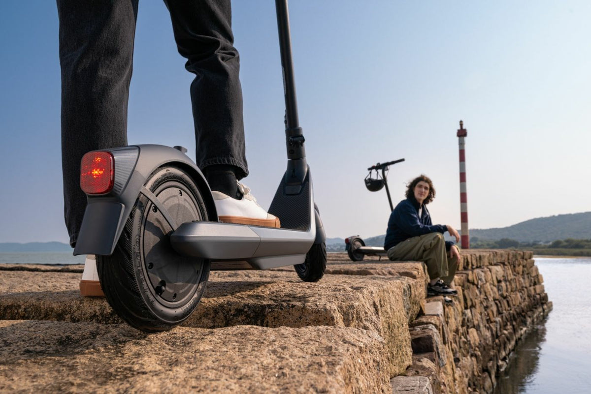 Segway-Ninebot Electric Scooter E2 Pro Grey, 20 km/h, 35 km Range, 350 W, 100 kg