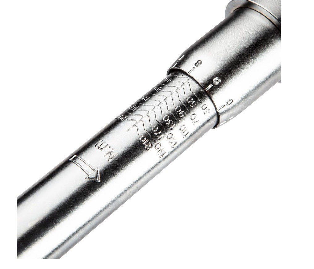 NEO TOOLS 1/2" Torque Wrench 20-210 N-m 1766 g Dimensions 518 mm x 76 mm x 77 mm Model 08-827
