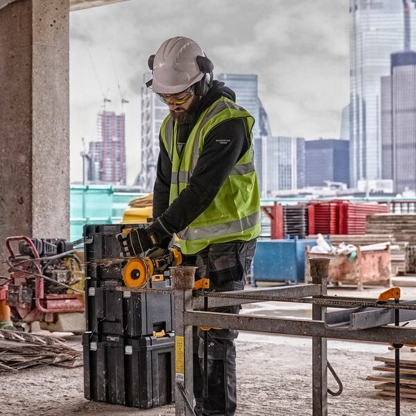 DEWALT DCG418X2-QW Angle Grinder 125 mm 54V 2x9Ah