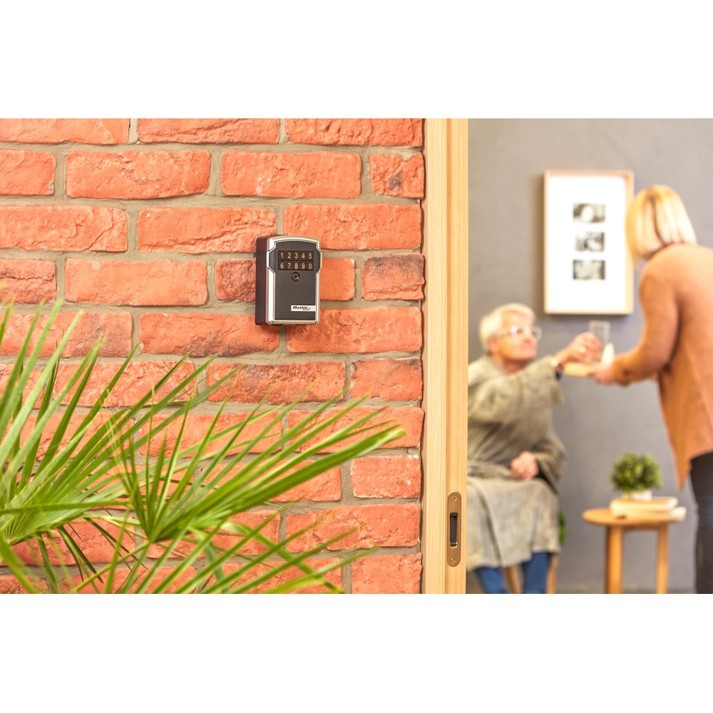 MASTER LOCK 5441EURD Bluetooth Key Lock Box
