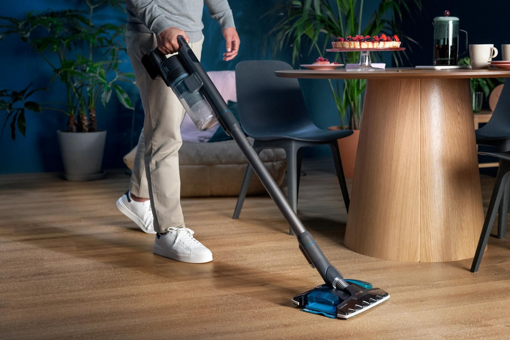 Philips Stick Vacuum 7340 g 745 mm Width Model XC8057/01