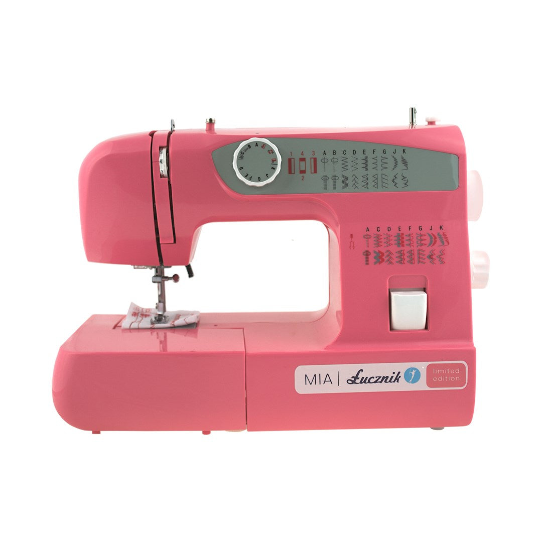 Łucznik Mia Semi-Automatic Sewing Machine with 38 Stitch Patterns and Foot Control