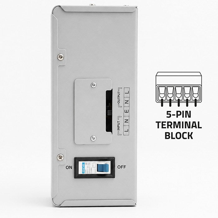 Qoltec Voltage Stabilizer 3 kVA 50450 - Automatic Regulation, 7930 g, 460x260x108 mm