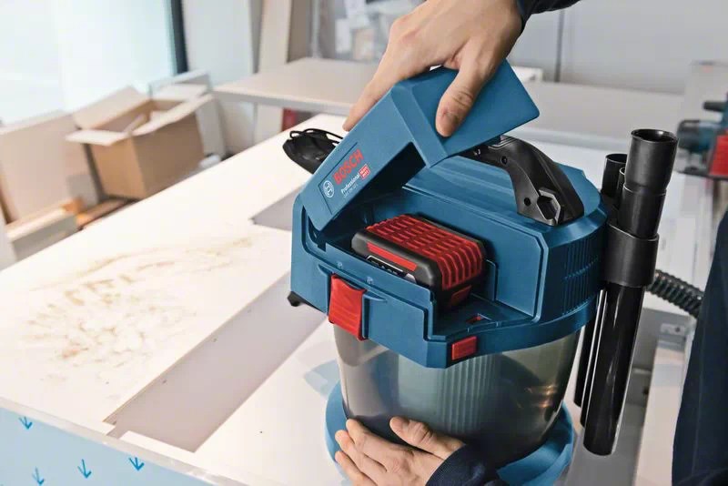 Bosch GAS 18V-10 L Professional Vacuum Cleaner