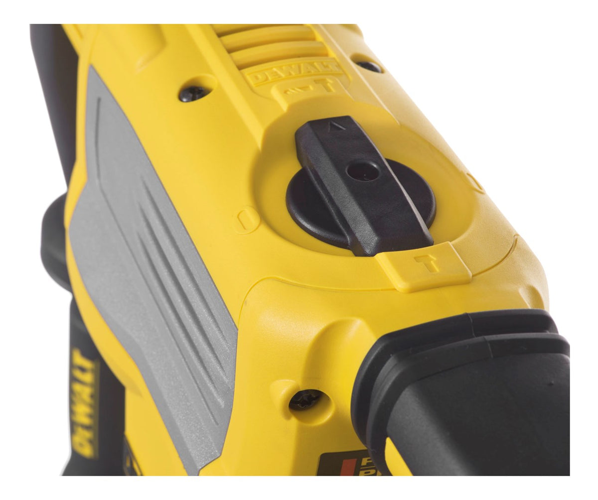 DeWALT D25614K-QS Rotary Hammer SDS Max 2900 RPM 1350 W