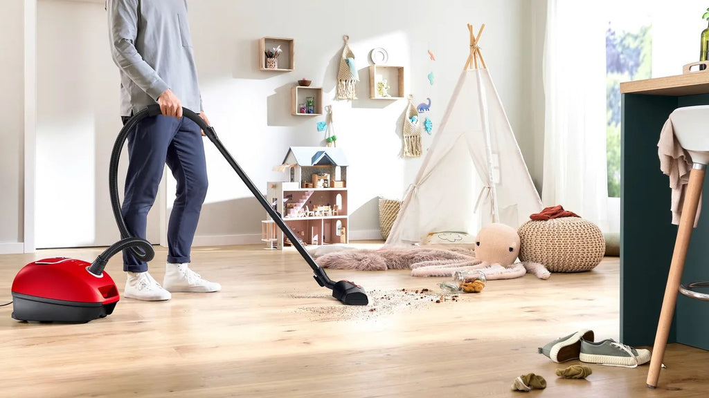 BOSCH BGB41PET1 Cylinder Vacuum Cleaner 700 W 4 L Dust Bag