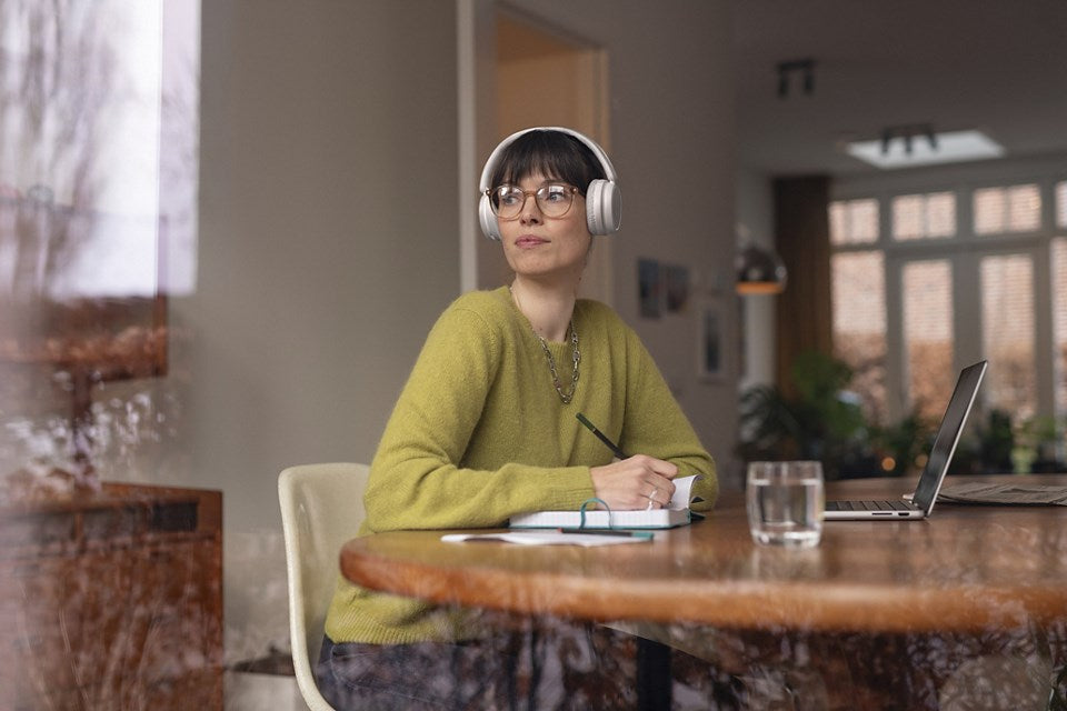 Philips 5000 series TAH5209WT/00 Wireless Headset, Bluetooth 5.3