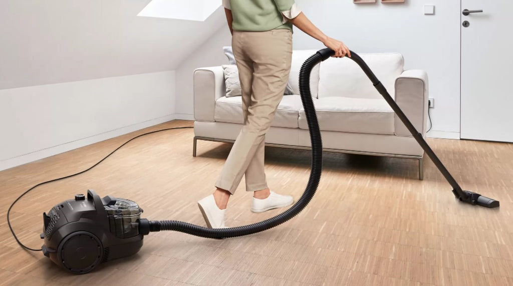 Bosch BGC21X300 Cylinder Vacuum Cleaner 550 W Bagless
