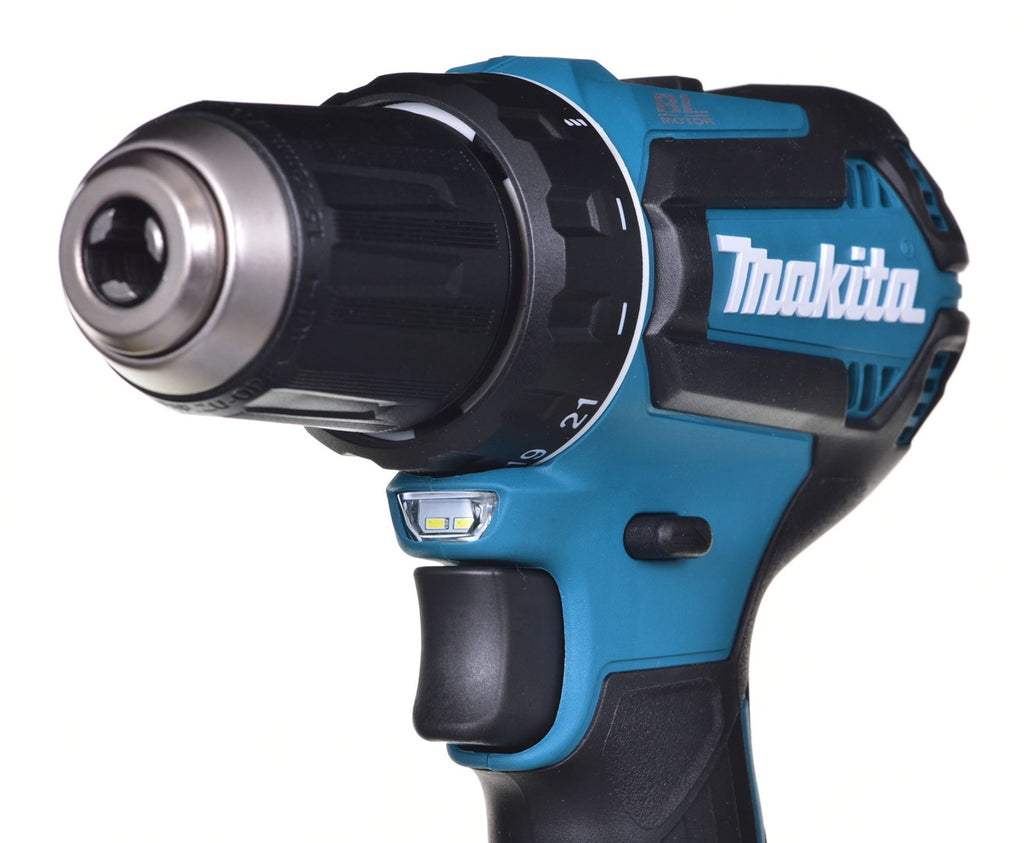 MAKITA DDF485RF3J Cordless Drill 18V with 3x 3Ah Batteries