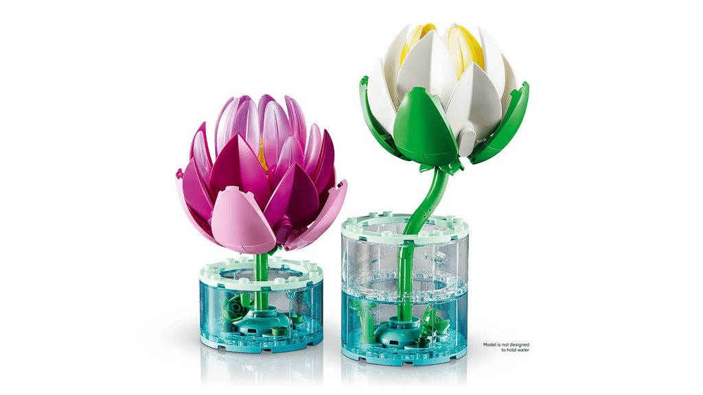 LEGO BOTANICALS Water Lilies Building Kit 259 Elements for Ages 9+ Model 11511