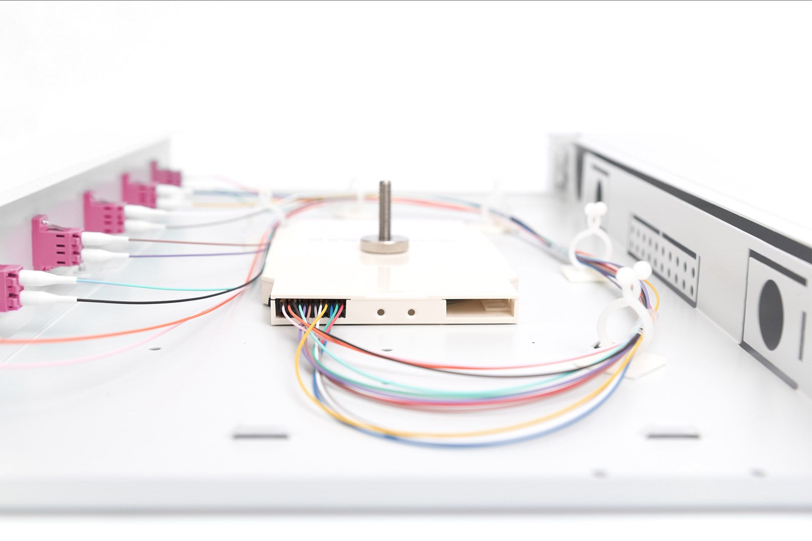 DIGITUS Professional Glass Cable LC x 12 1U DN-96330-4
