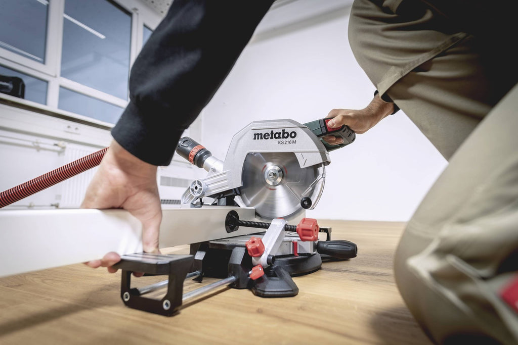 Metabo Mitre Saw KS 216 M 1350W Laser M/1350W