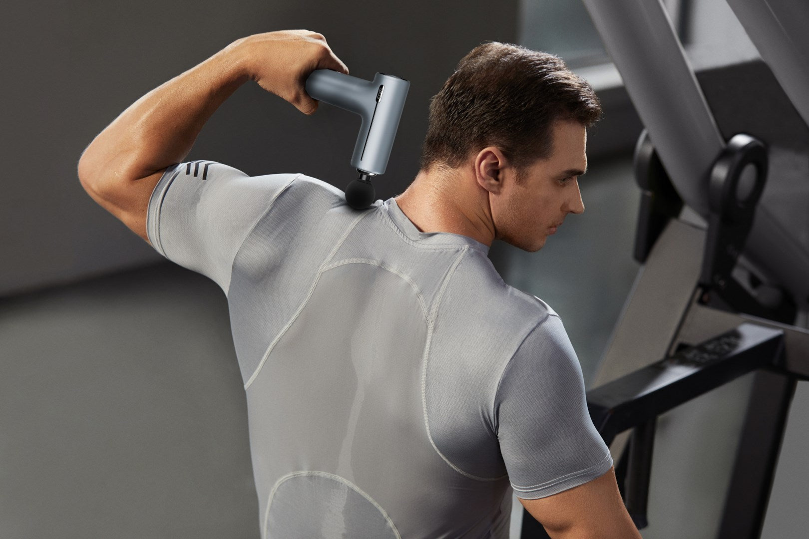 SKG F1 Pro Massage Gun with 6 Adjustable Intensity Levels