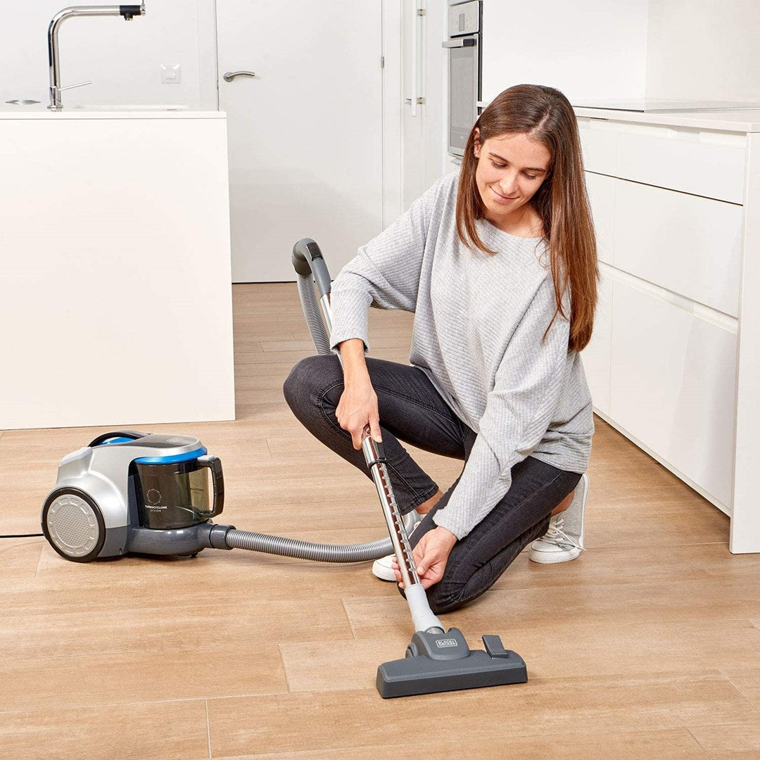 Black+Decker Bagless Vacuum Cleaner BXVML700E 700W