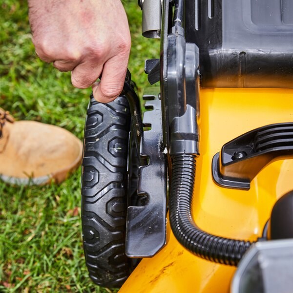 DeWALT DCMW564P2-QW Lawn Mower Push Lawn Mower