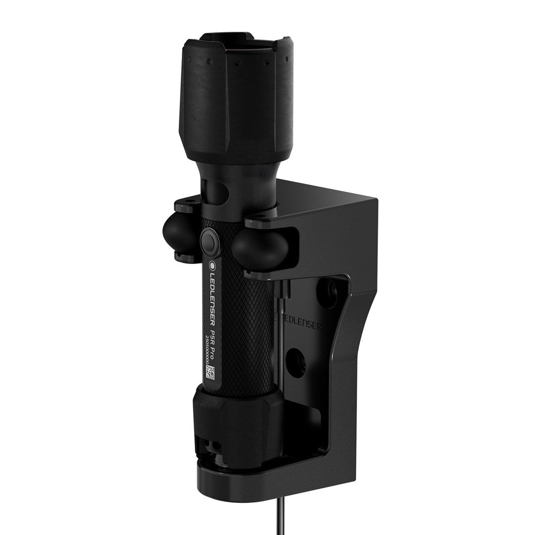 Ledlenser P5R Pro Black Hand Flashlight LED 750 lm, 280 m, IP68