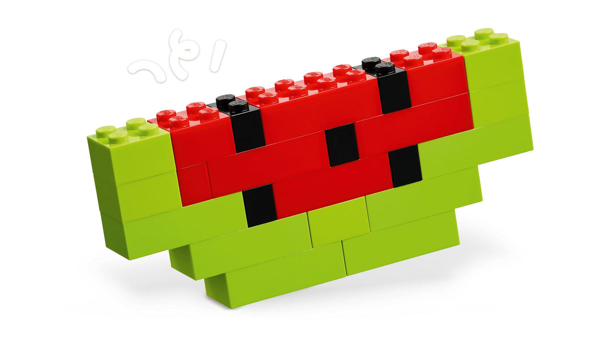 LEGO CLASSIC Creative Colorful Bricks Set, 820 Elements, Model 11045