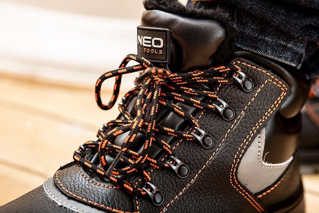 NEO tools 82-147 safety footwear
