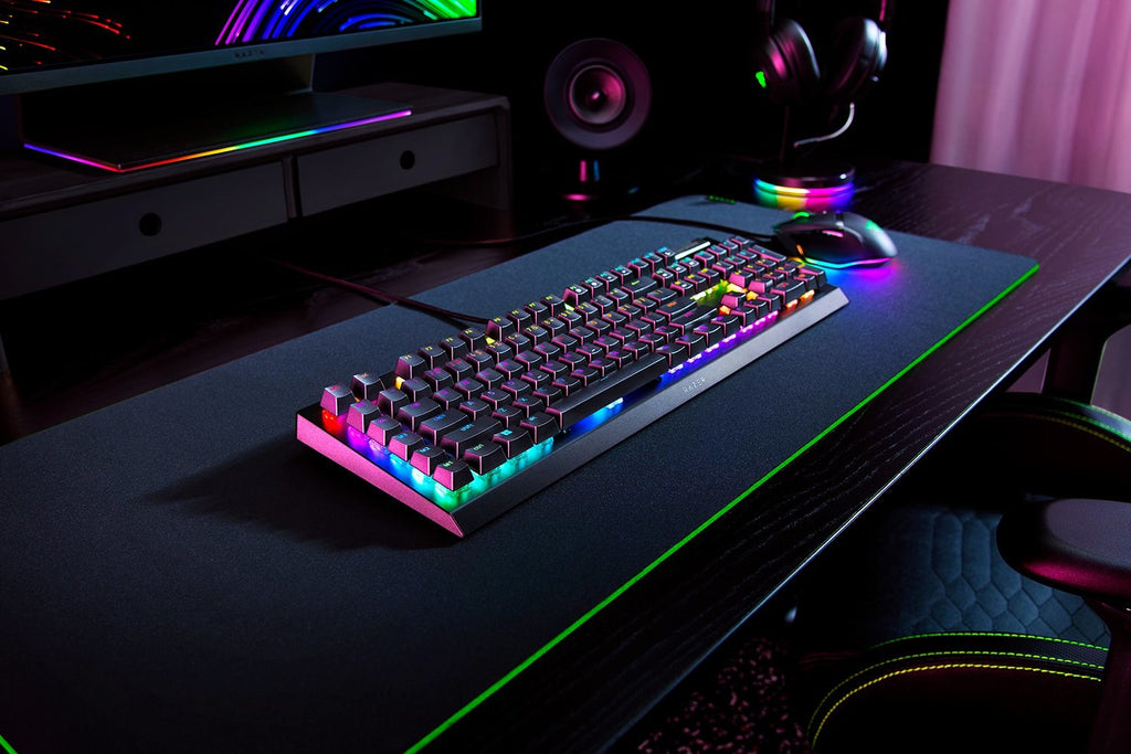 Razer BlackWidow V4 X Keyboard Backlit USB QWERTZ German Razer Green Gen-3 (RZ03-04700400-R3G1)