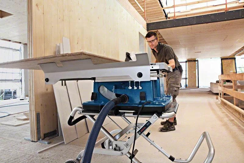 BOSCH GTS 10 XC PROFESSIONAL TABLE SAW 2100W 3200 RPM 0601B30400