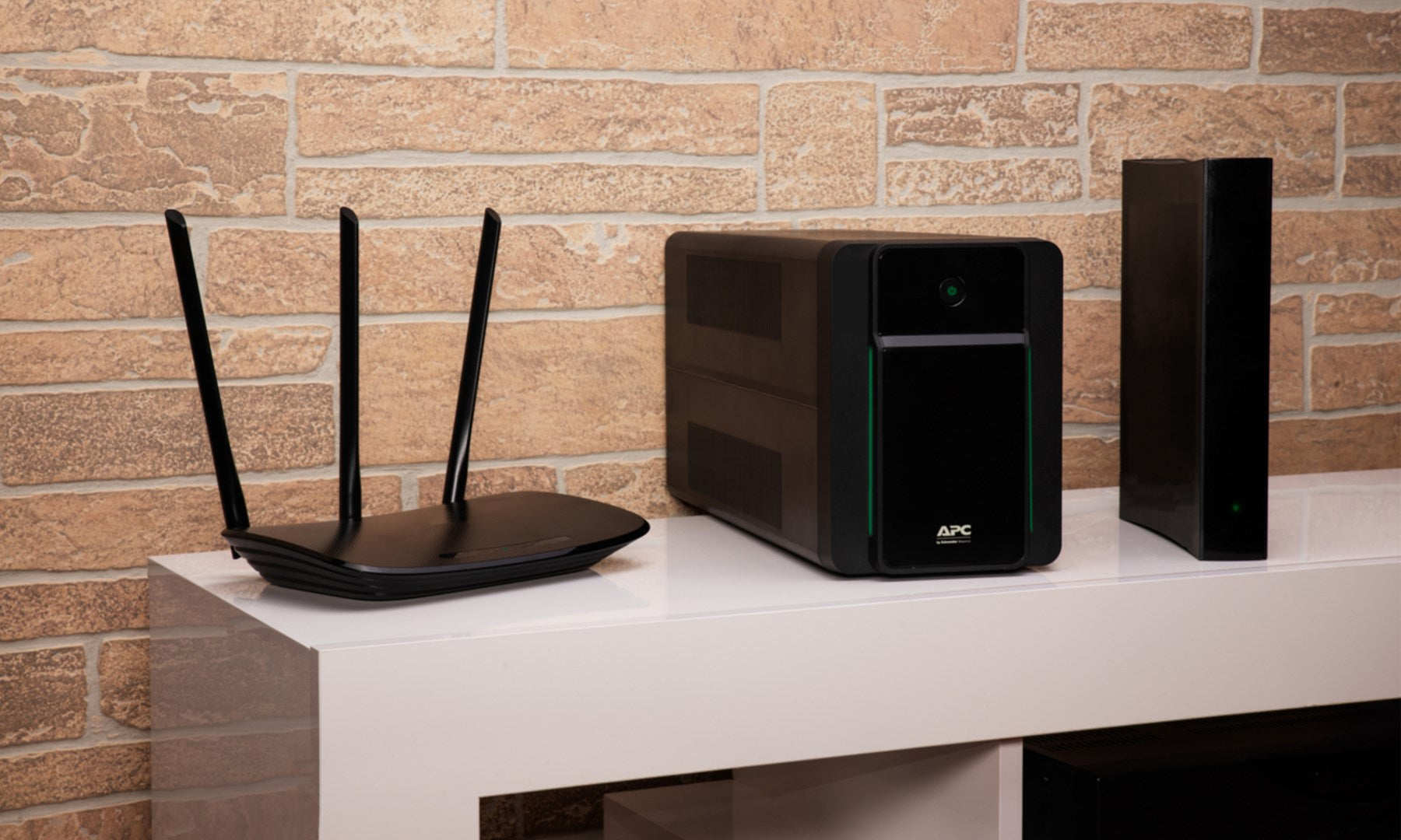 APC Back-UPS BX Series BX2200MI-GR - 2200VA Tower UPS with Surge Protection