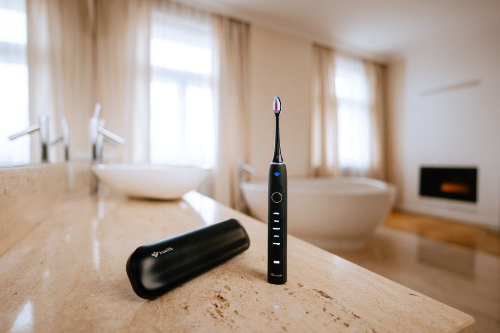 truelife SonicBrush Clean70 UV Sonic Toothbrush Black - 2 Heads