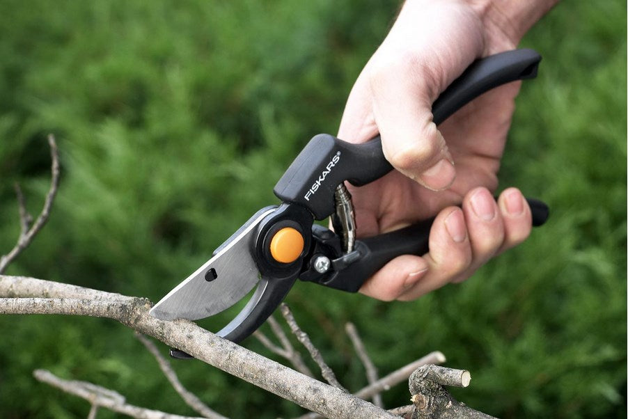 Fiskars 111960 Bypass Pruning Shears 230 mm Durable Steel