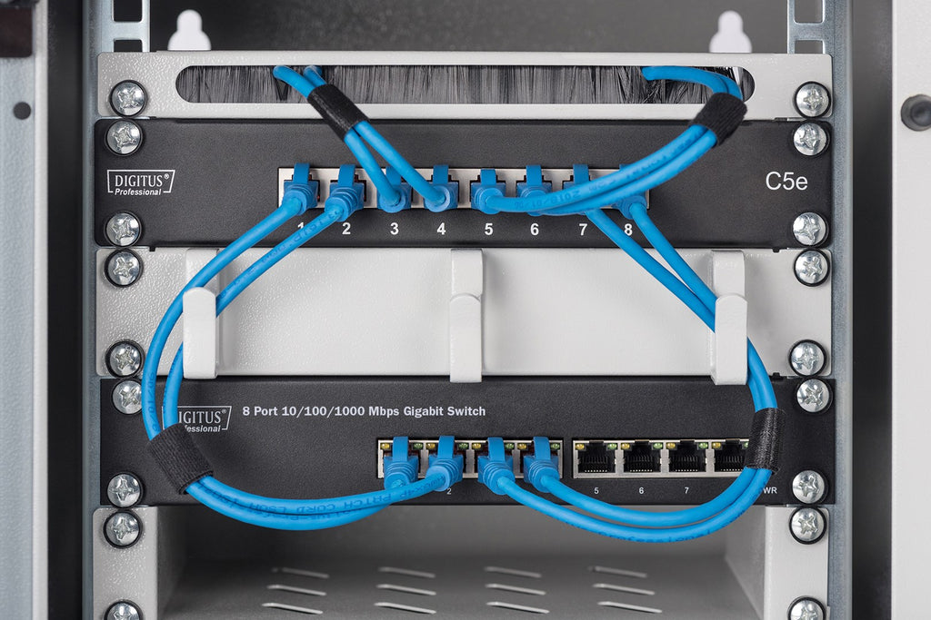 DIGITUS Professional DN-80114 Unmanaged Switch 8 x 10/100/1000