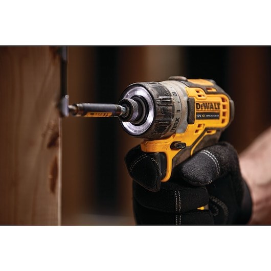 DeWALT DCF601N-XJ Electric Screwdriver 1100 RPM 12V