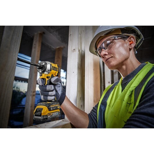 DeWALT DCF850E2T-QW Cordless Impact Driver, 18V, 205Nm, 2x1.7Ah