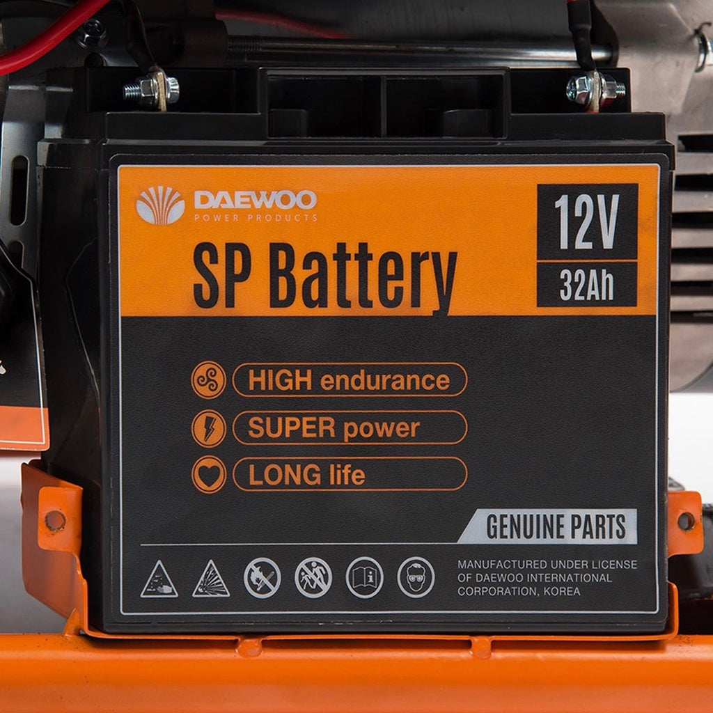 Daewoo Petrol Generator GDA7500E-3 6.5KW 380V House and Garden Generator