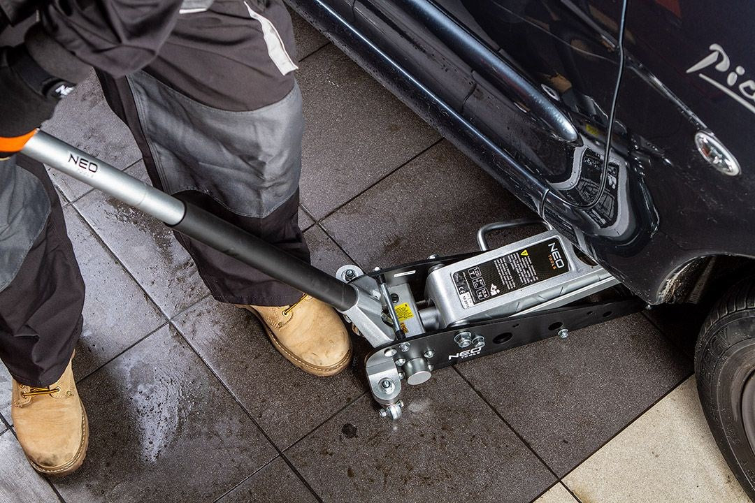 NEO TOOLS Trolley Jack 1.25t 11-730 Hydraulic