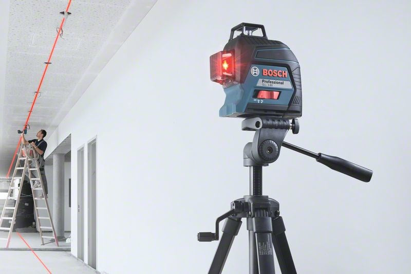 BOSCH GLL 3-80 Laser Level with Case