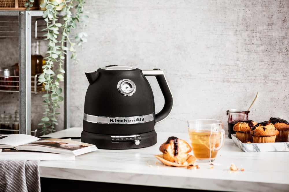 KitchenAid Cordless Kettle 1.5 L 2400 W Cast Iron Black 5KEK1522EBK