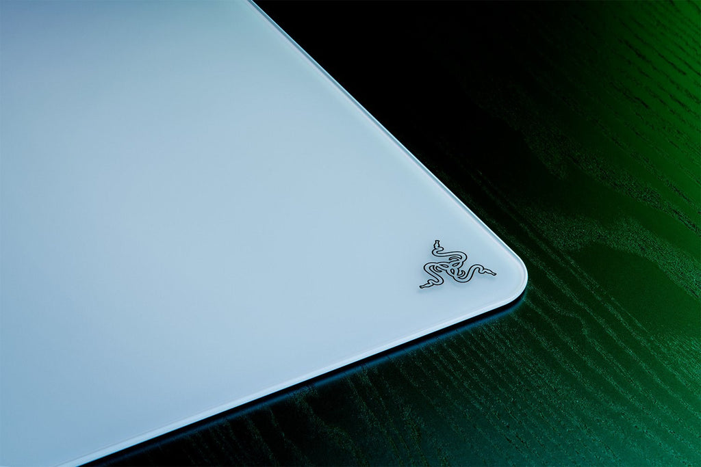 Razer Atlas Gaming Mousepad - White Tempered Glass - Anti-Slip Base - Model RZ02-04890200-R3M1