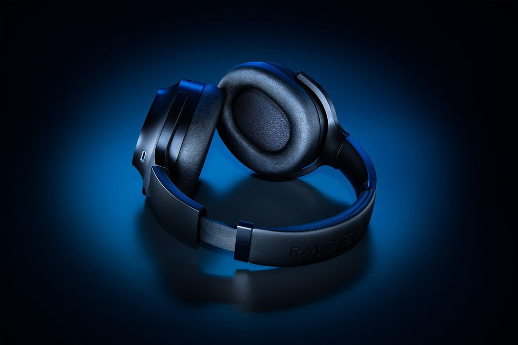 Razer Barracuda Pro Wired & Wireless Gaming Headphones - USB Type-C, Bluetooth, Black (RZ04-03780100-R3M1)