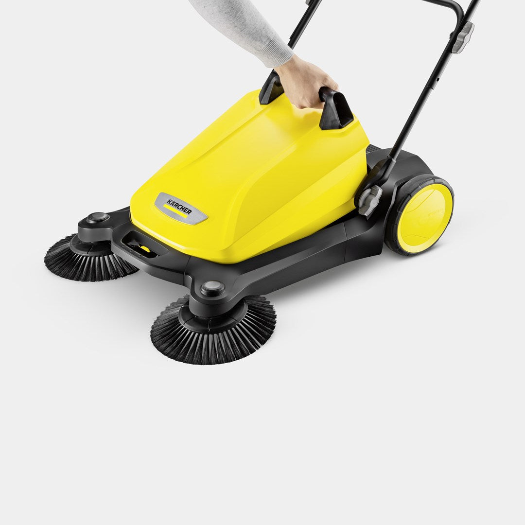 KARCHER S 4 Twin Sweeper Black Yellow 1.766-365.0