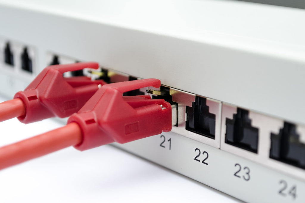 DIGITUS Professional Patch Panel - RJ-45 X 24 - 1U - Hellgrau, RAL 7035 - Model DN-91624S-EA