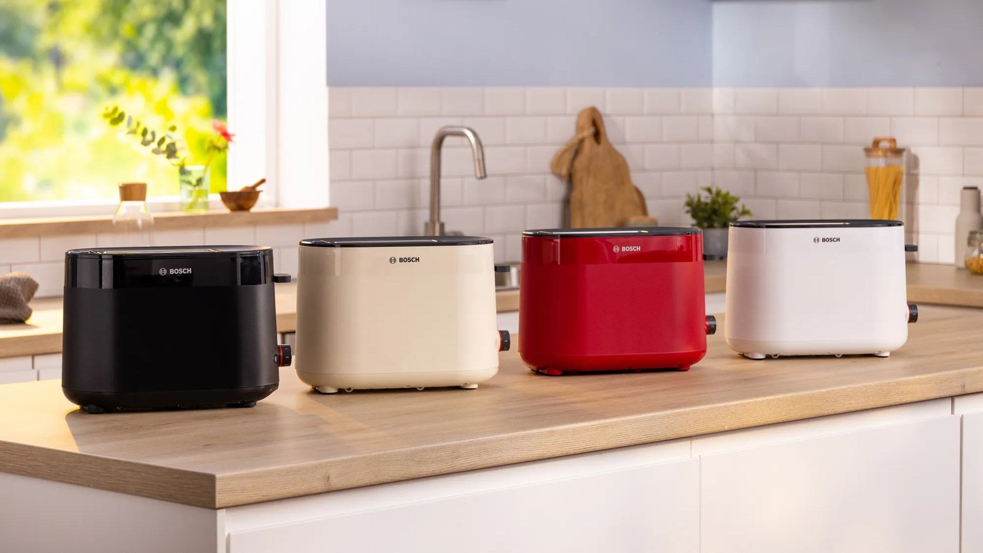 Bosch TAT2M124 Toaster 2 Slice 950 W Red - Compact with Bun Warmer