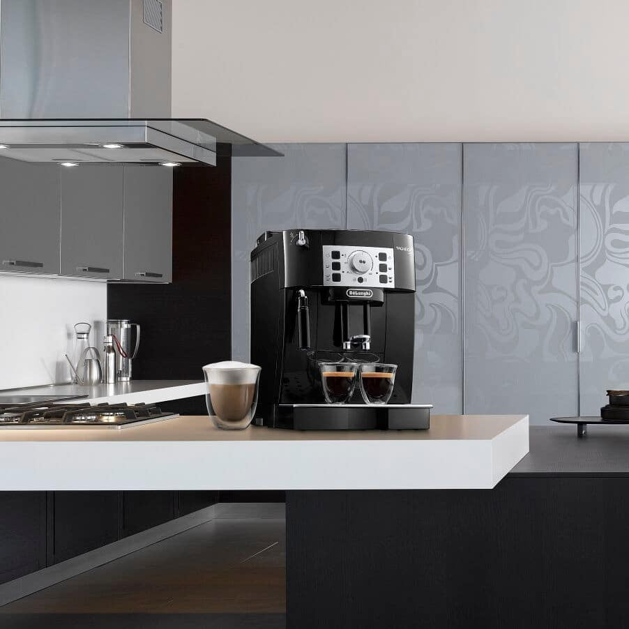 DeLonghi ECAM 22.112.B Espresso Machine